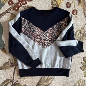 TopShop navy color block crew neck sweatshirt 🐆